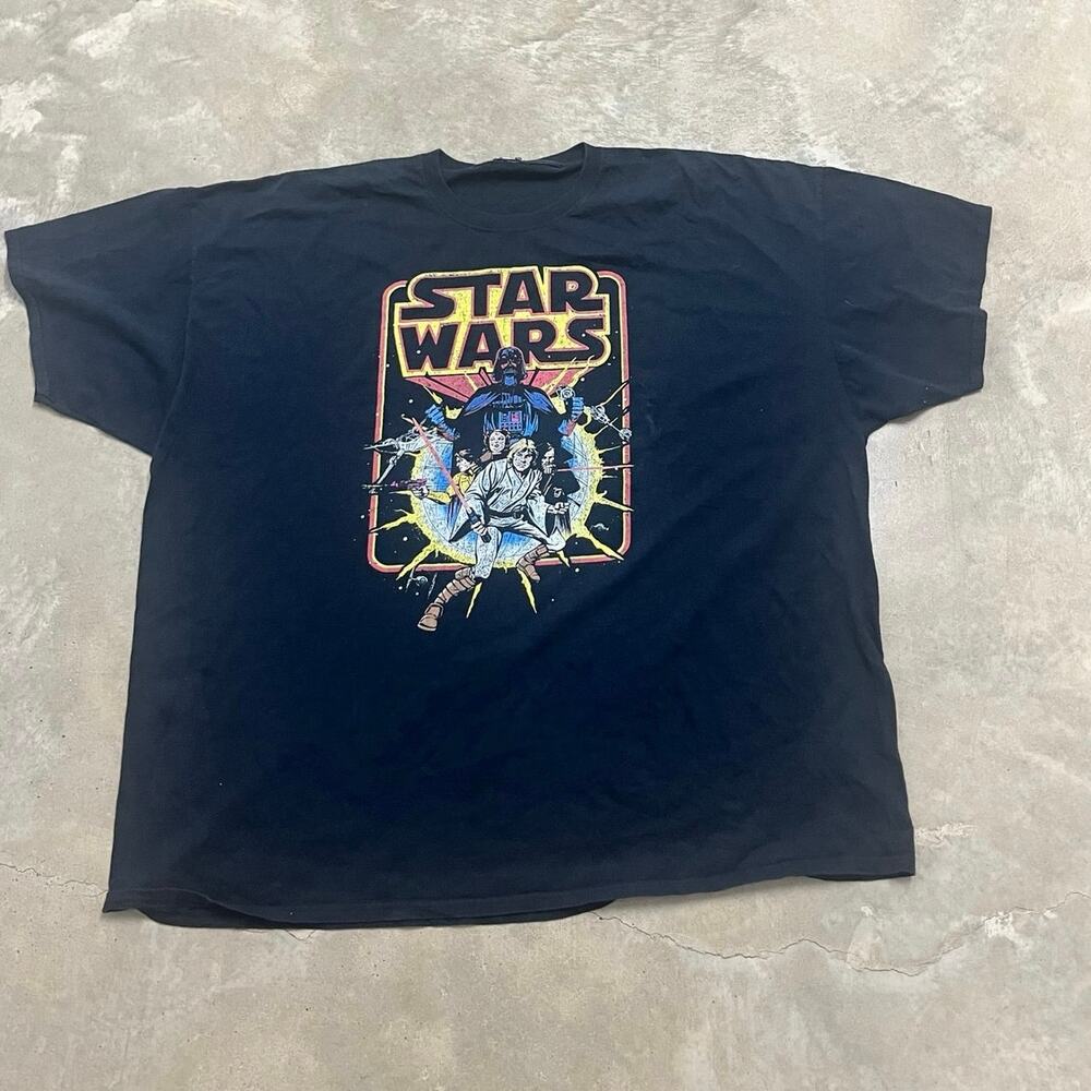 ⚡ Star Wars Retro Poster Graphic Tee (Size 3XL) ⚡